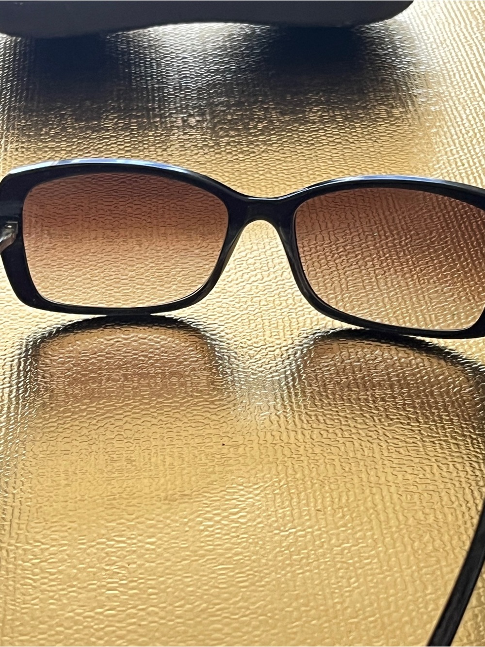 CHANEL Black Frame Sunglasses with Brown Gradient Lenses - Picture 3 of 11